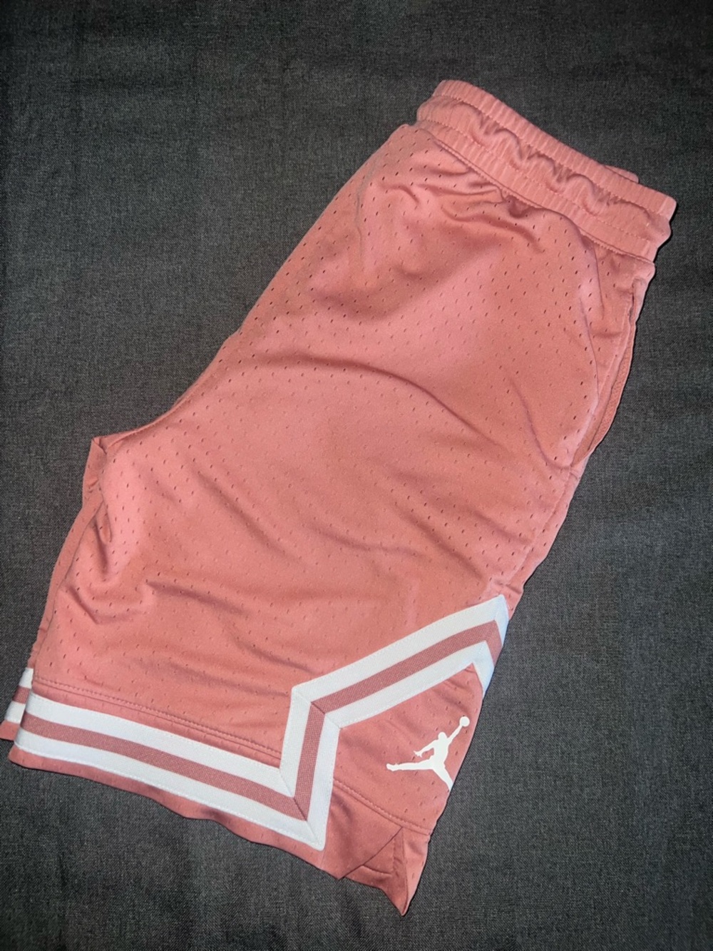 Kids XL Nike Air Jordan Mesh Diamond Basketball Shorts